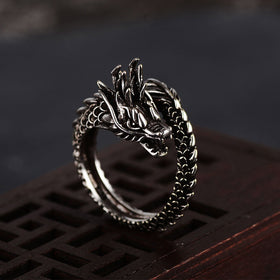 Stylish Vintage Dragon Ring